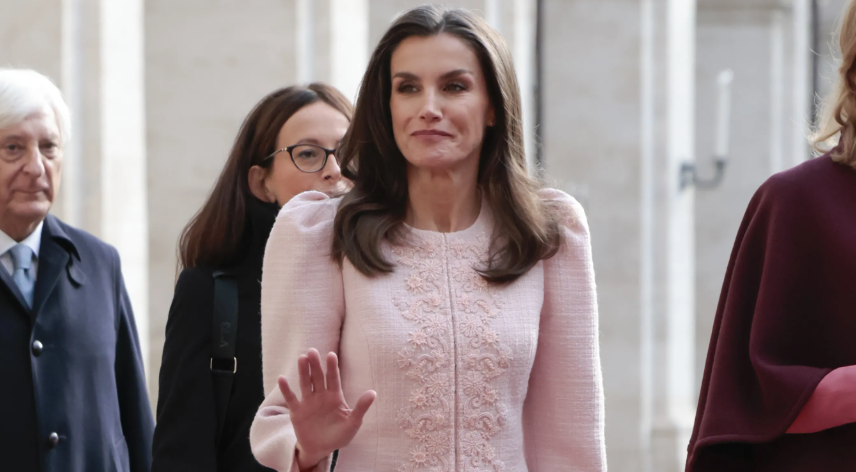 Letizia Ortiz e Felipe di Spagna: eleganza reale in Italia